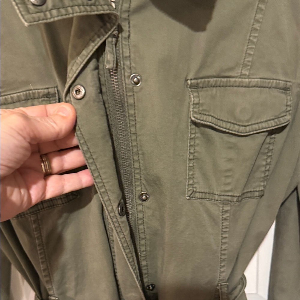 Sonoma Utility Jacket in Forest Green - Picture 4 of 6